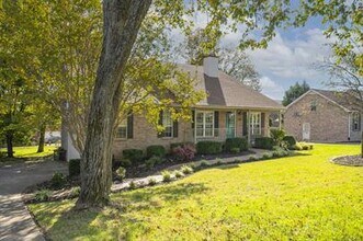 149 Luna Ln in Hendersonville, TN - Building Photo - Building Photo