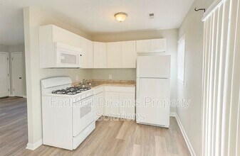 900 Lowdermilk St in Greensboro, NC - Building Photo - Building Photo