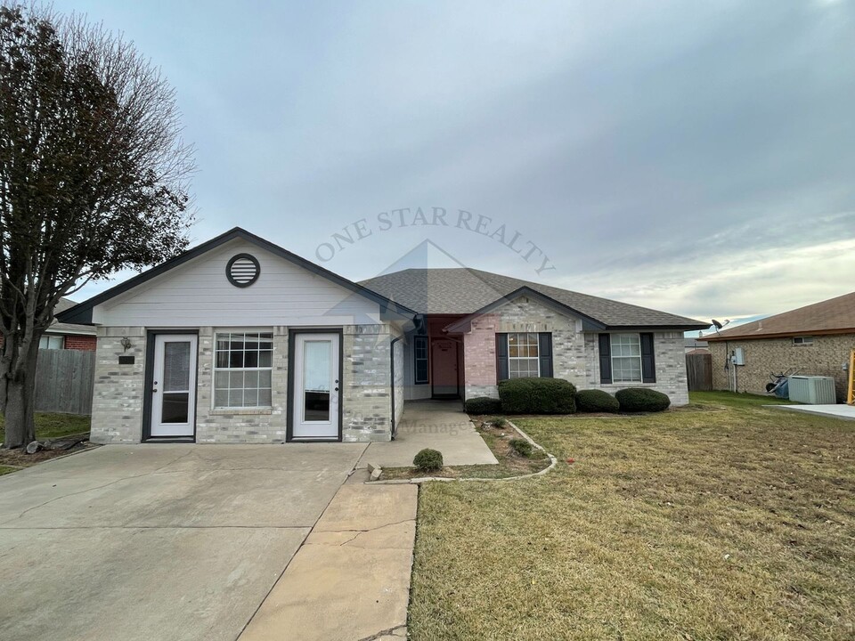 3612 Levy Ln in Killeen, TX - Building Photo