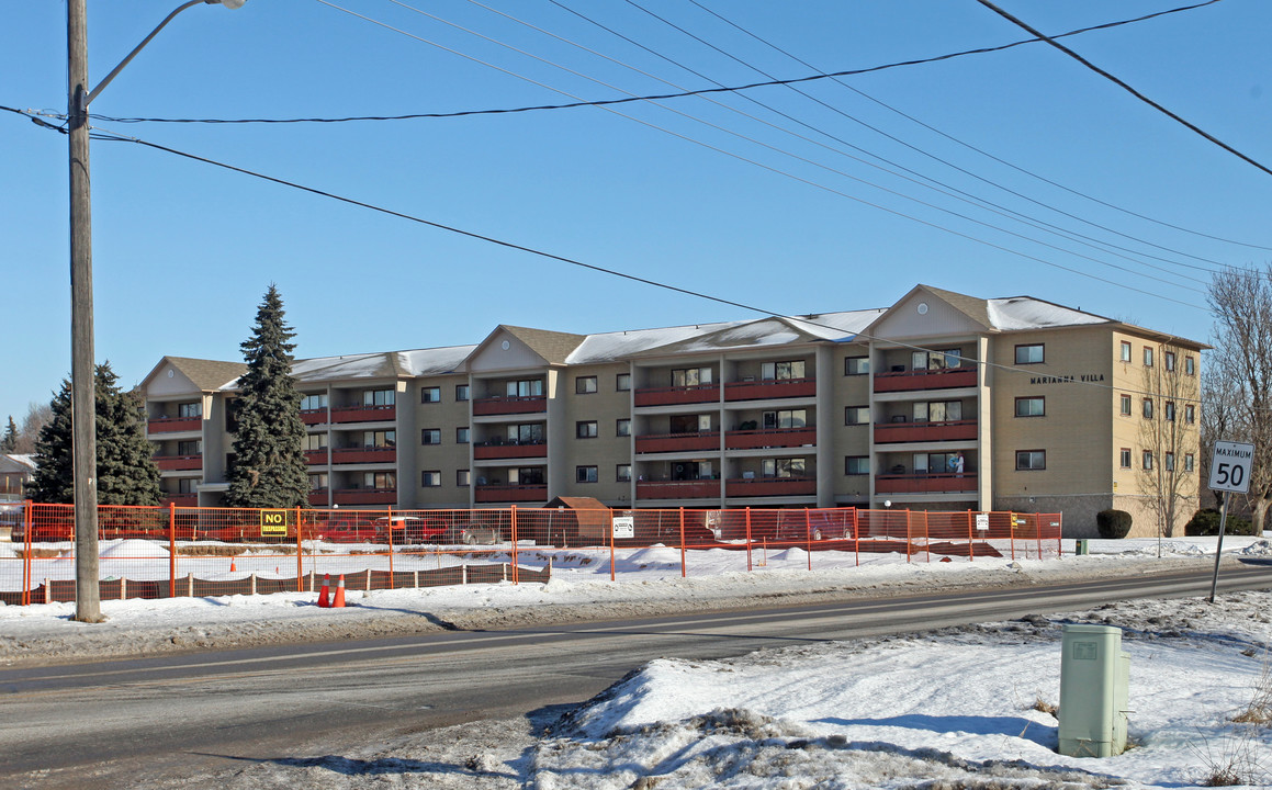 206 Simpson Ave in Clarington, ON - Building Photo