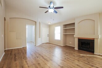 8667 W Palm Ln in Phoenix, AZ - Building Photo - Building Photo