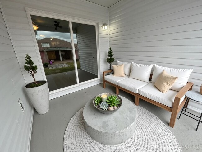 property at 9 Kimberling Blvd