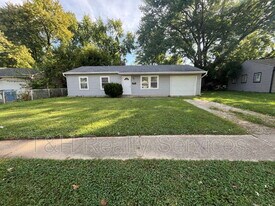 3831 Bennett Dr in Indianapolis, IN - Building Photo