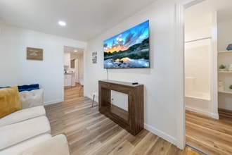 227 S Main St in Placentia, CA - Building Photo - Building Photo