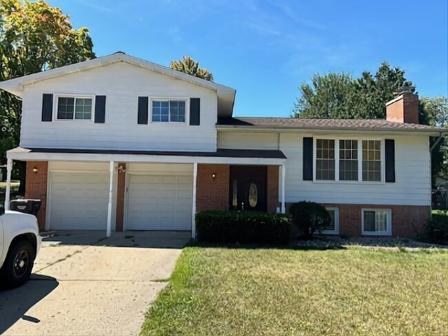 property at 1842 Gentian Dr SE