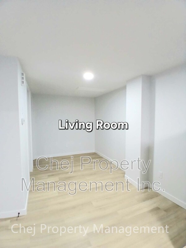 16519-16520 20 Ave SW in Edmonton, AB - Building Photo - Building Photo