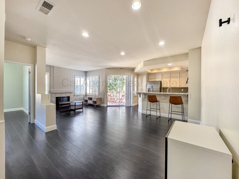 2146 Sand Dollar Dr in Richmond, CA - Building Photo