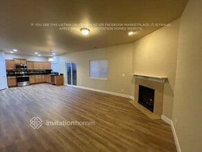 14102 11th Pl W in Lynnwood, WA - Foto de edificio - Building Photo