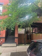 1117 W Dickens Ave, Unit #2 in Chicago, IL - Building Photo - Building Photo