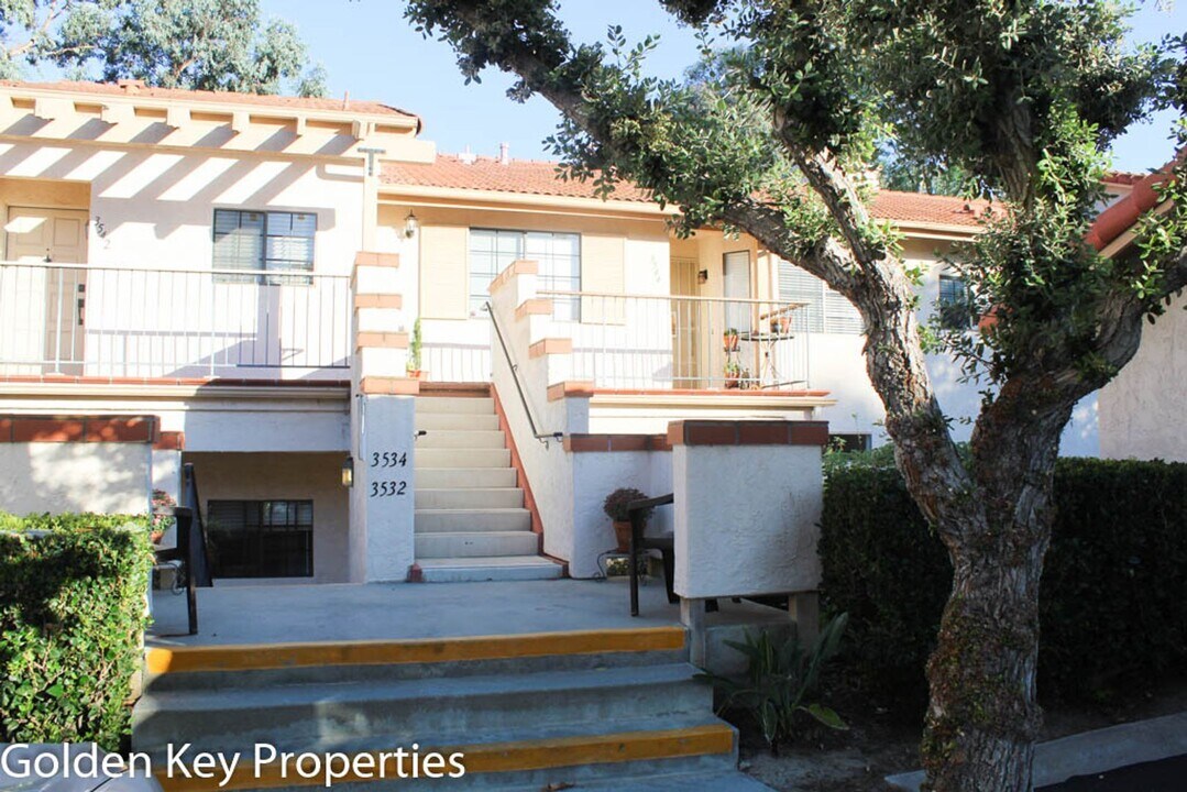 3534 Ridgewood Way in Carlsbad, CA - Building Photo
