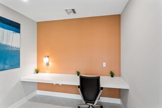Avery Lake Worth in Lake Worth Beach, FL - Building Photo - Interior Photo
