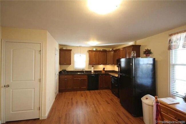 28 Reed St in New London, CT - Building Photo - Building Photo