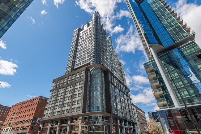 property at 1100 Rue de la Montagne