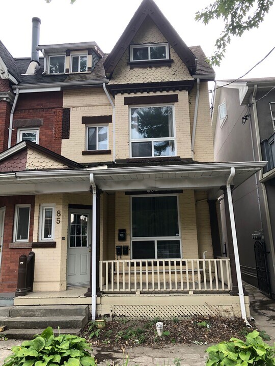 85 Baldwin St in Toronto, ON - Building Photo
