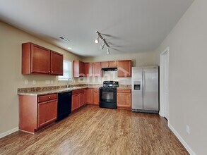 5963 Odenton Ln in Pfafftown, NC - Building Photo - Building Photo