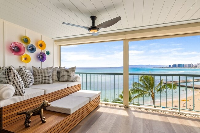 property at 2877 Kalakaua Ave