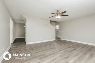 5408 Regal Oak Cir in Orlando, FL - Building Photo - Building Photo