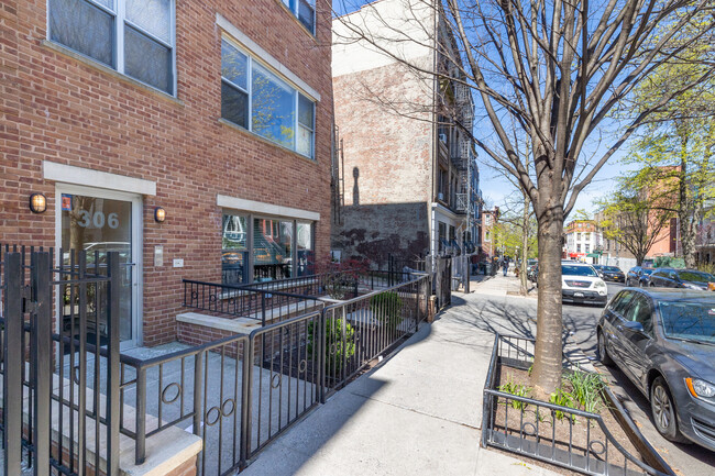 306 12th St in Brooklyn, NY - Building Photo - Building Photo