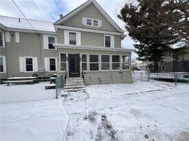 818 Myrtle Ave in Watertown, NY - Building Photo