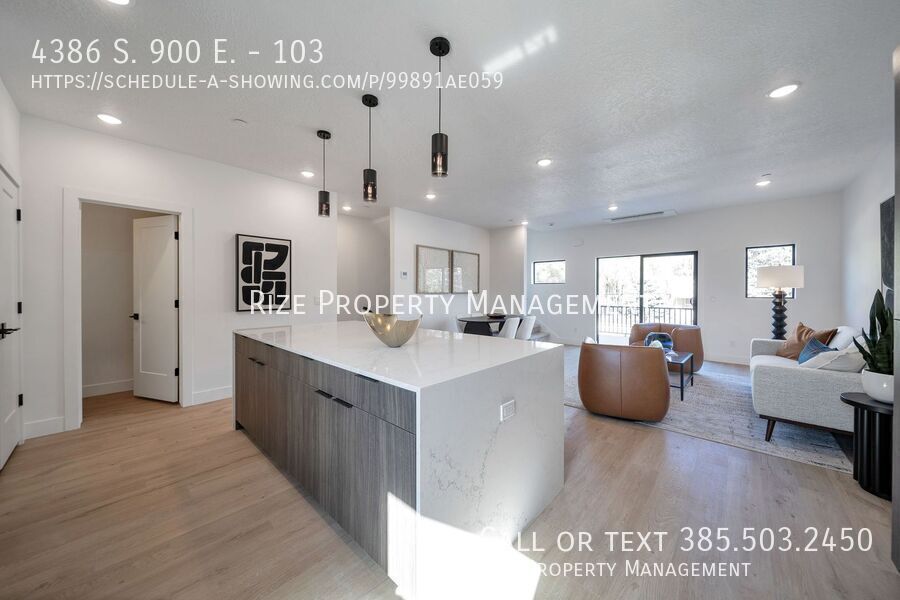 4386 S 900 E in Millcreek, UT - Building Photo