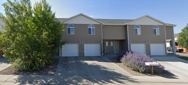 property at 2417 Farnum St