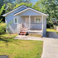 1093 Windsor St SW in Atlanta, GA - Building Photo - Building Photo