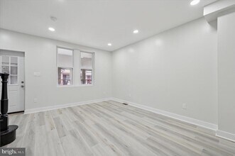 6055 Allman St in Philadelphia, PA - Building Photo - Building Photo