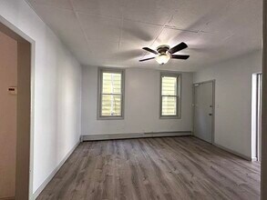 98 Andrew St in Bayonne, NJ - Building Photo - Building Photo