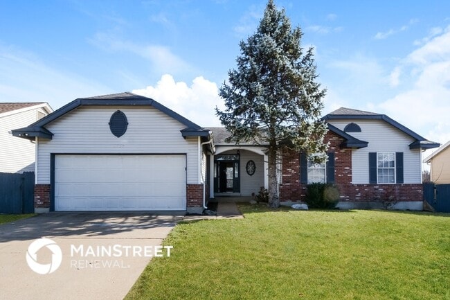 2438 Black Pine Ct