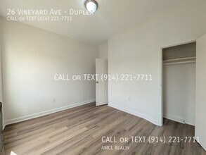 26 Vineyard Ave in Yonkers, NY - Building Photo - Building Photo
