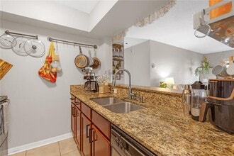 406 W Azeele St in Tampa, FL - Building Photo - Building Photo