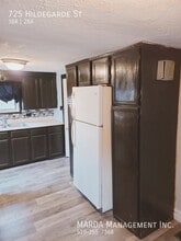 725 Hildegarde St in Windsor, ON - Building Photo - Building Photo