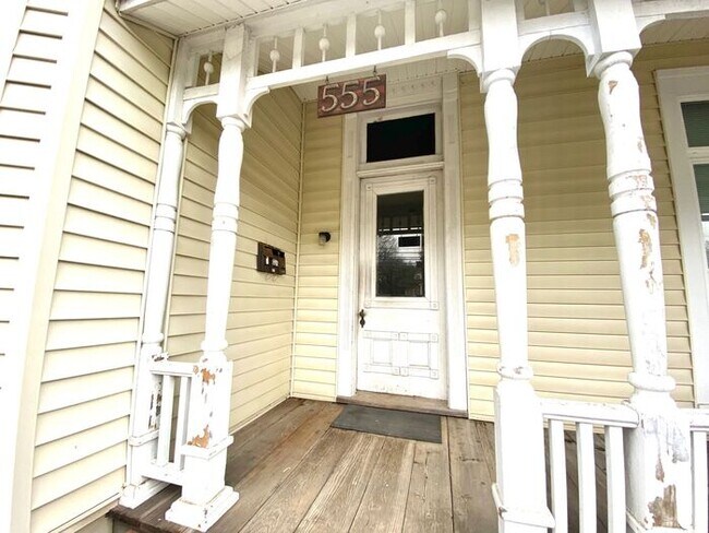 555 N Water Ave-Unit -1 in Gallatin, TN - Building Photo - Building Photo
