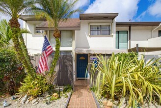 6512 SW 112th Pl in Miami, FL - Building Photo - Building Photo