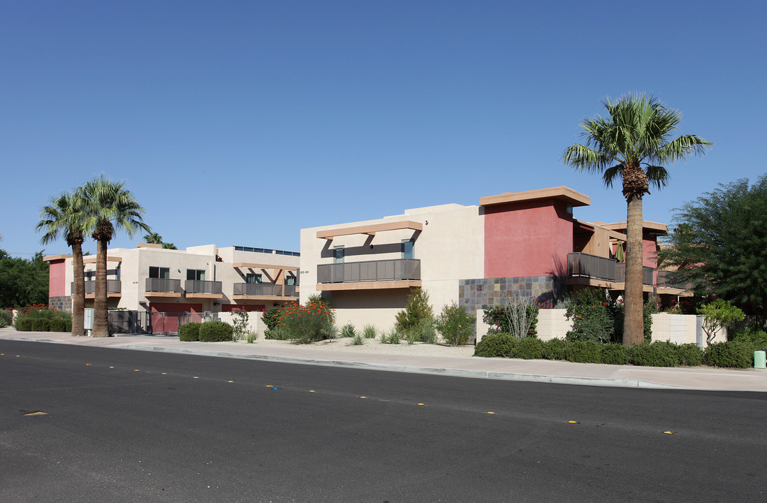 1502-1528 N Via Miraleste in Palm Springs, CA - Building Photo