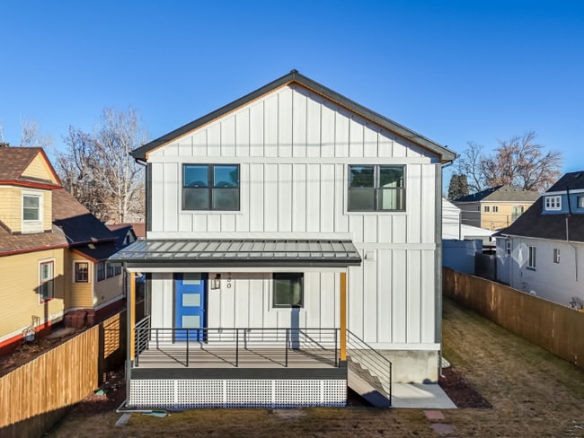 property at 3880 Sheridan Boulevard
