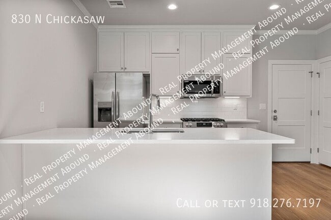 830 N Chickasaw Ave in Claremore, OK - Building Photo - Building Photo