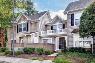 1005 Settlement Dr in Williamsburg, VA - Building Photo
