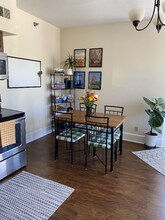 830 Alabama St, Unit 4 in Indianapolis, IN - Building Photo - Building Photo