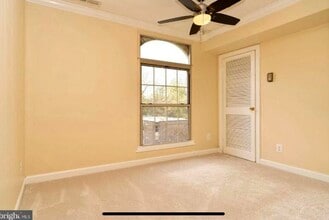 8312 Tobin Rd, Unit 31 in Annandale, VA - Building Photo - Building Photo