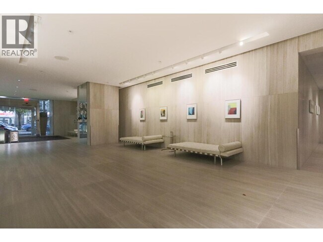 777 Richards St in Vancouver, BC - Building Photo - Building Photo