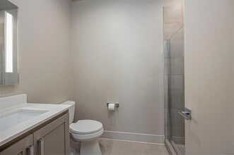 1771 Mccoy St in Dallas, TX - Building Photo - Building Photo