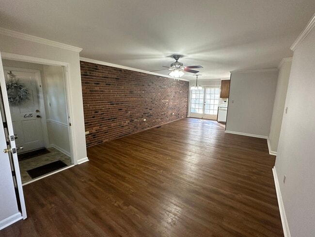 2810 Falcon Ln in Albany, GA - Foto de edificio - Building Photo