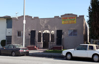 842 Alamitos Ave in Long Beach, CA - Foto de edificio - Building Photo