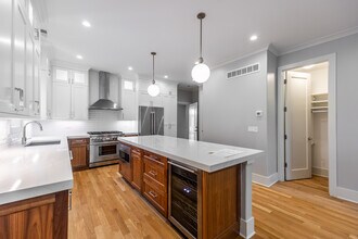 4139 N Kenmore Ave, Unit 2 in Chicago, IL - Building Photo - Building Photo