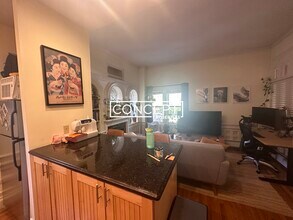 195 Commonwealth Ave in Boston, MA - Building Photo - Building Photo