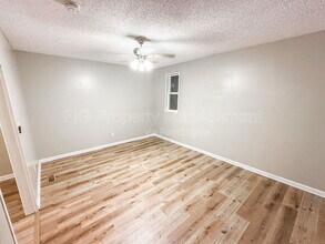 811 Castleview Cir in Jasper, TN - Building Photo - Building Photo