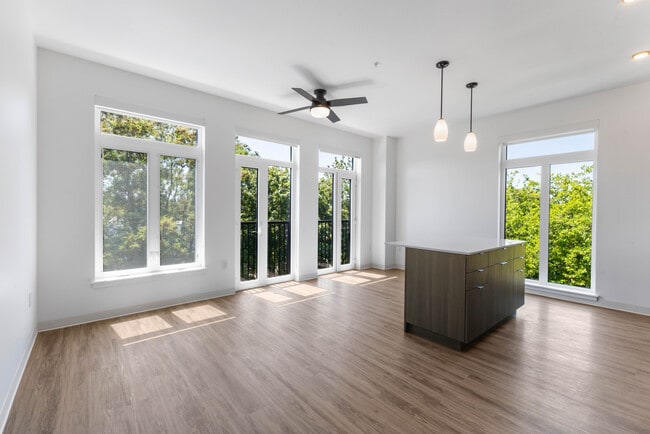 The Hub at 629 in Lacey, WA - Building Photo - Building Photo