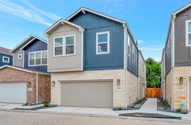 16104 Oregon Oak Dr in Houston, TX - Building Photo - Building Photo
