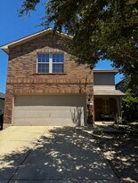251 Quarter Ave in Buda, TX - Building Photo